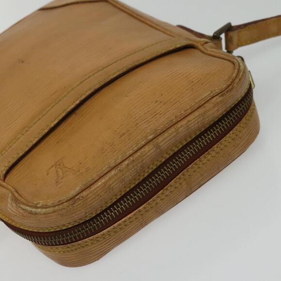 LOUIS VUITTON Epi Danube Shoulder Bag Beige M11910 - Picture 6 of 13